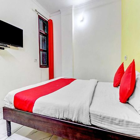 Hotel O Cozy Stay Delhi Kültér fotó