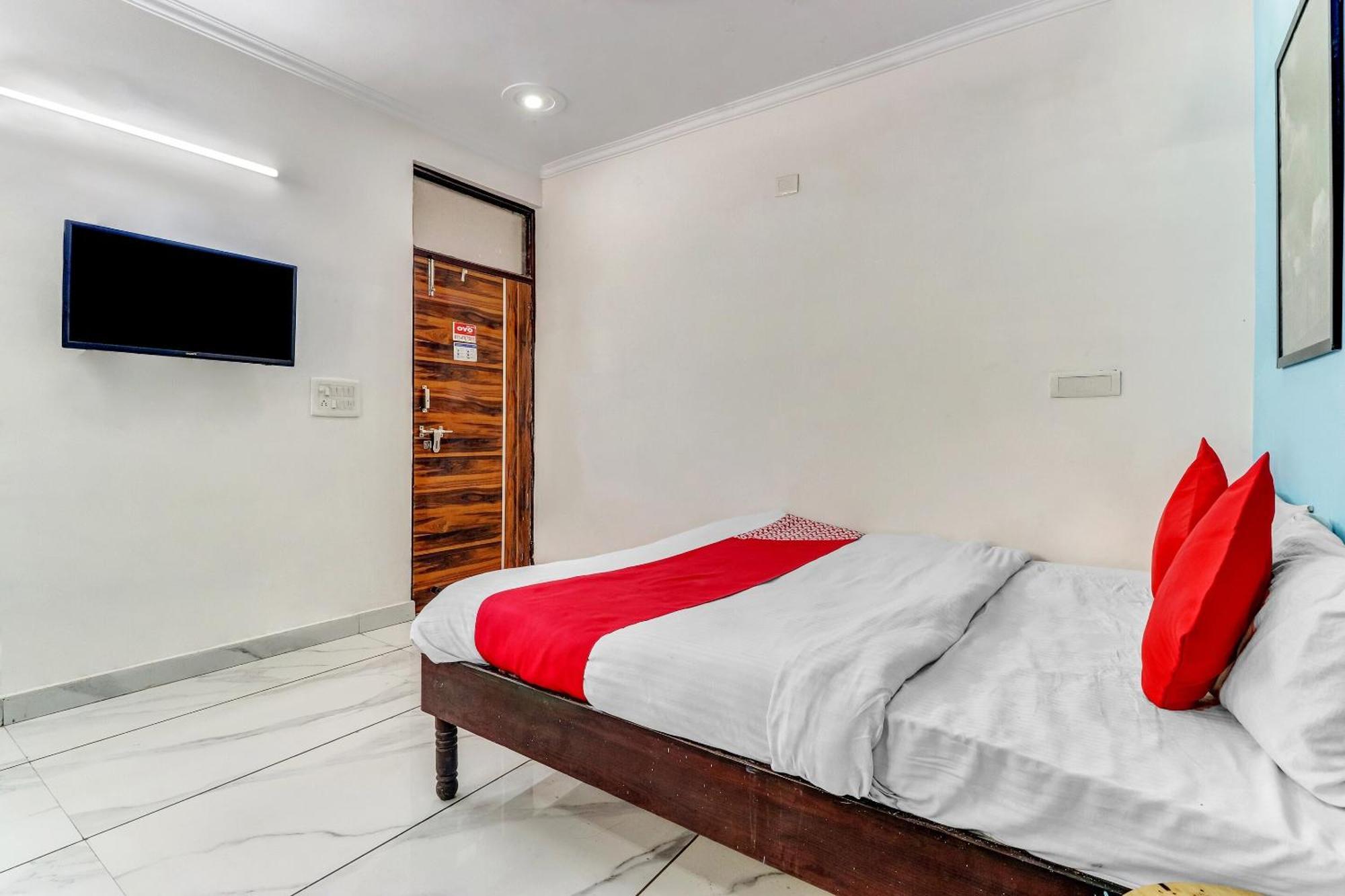Hotel O Cozy Stay Delhi Kültér fotó