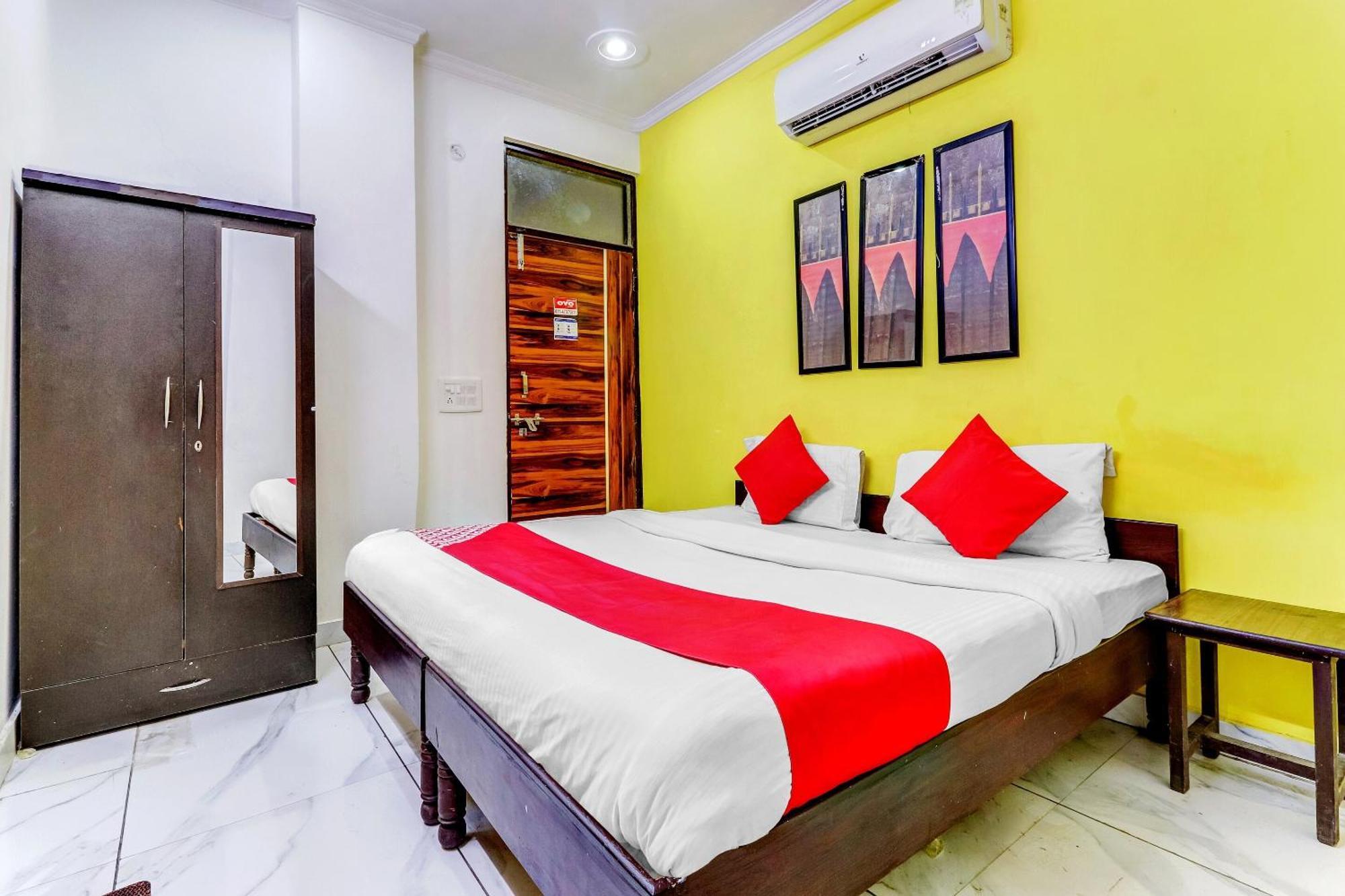 Hotel O Cozy Stay Delhi Kültér fotó