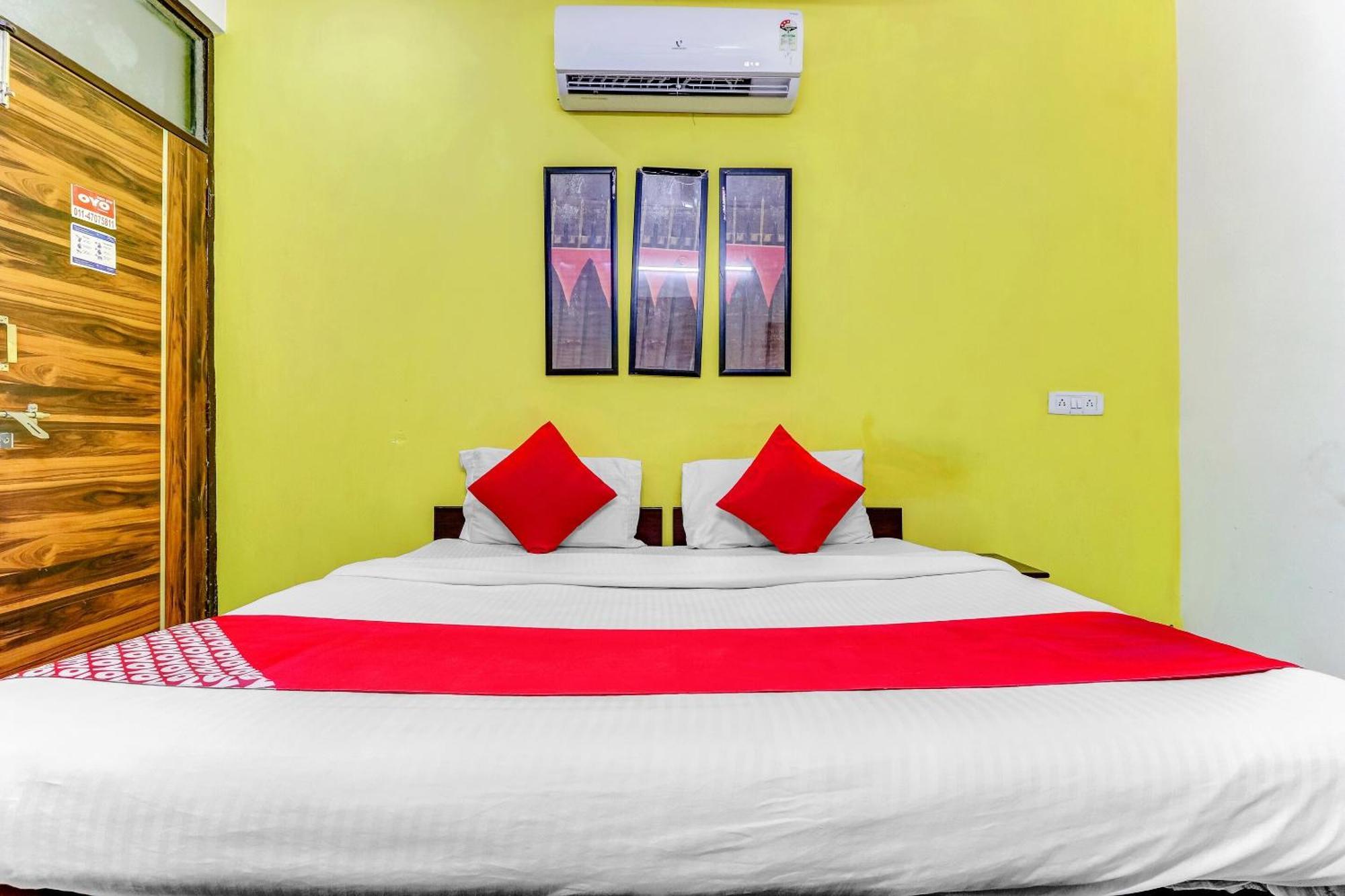 Hotel O Cozy Stay Delhi Kültér fotó
