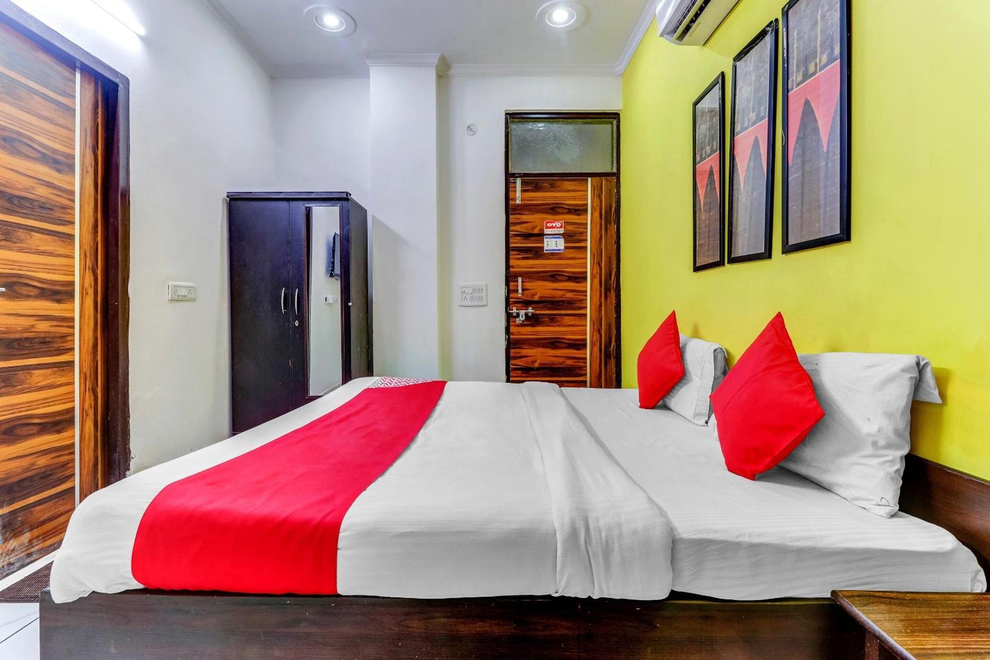 Hotel O Cozy Stay Delhi Kültér fotó